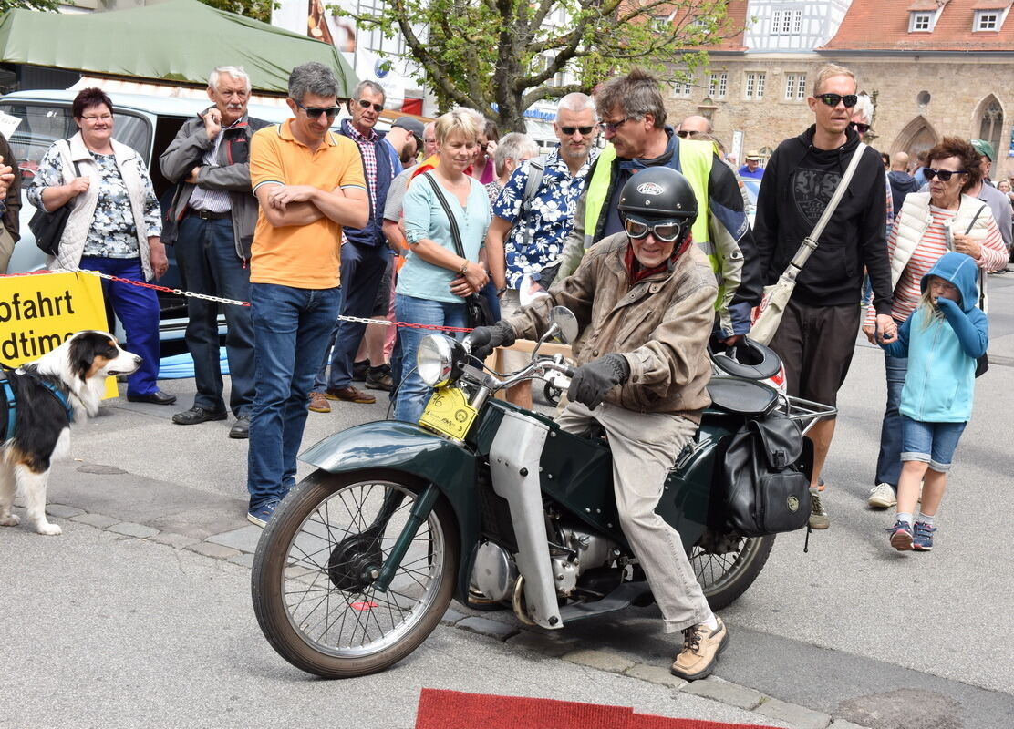 stadt-2208-oldtimertag47 pacher (jpg)