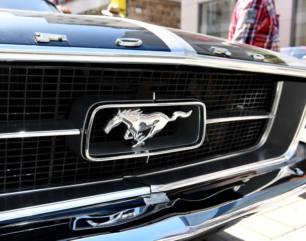 stadt-2208-oldtimertag6 pacher (jpg)