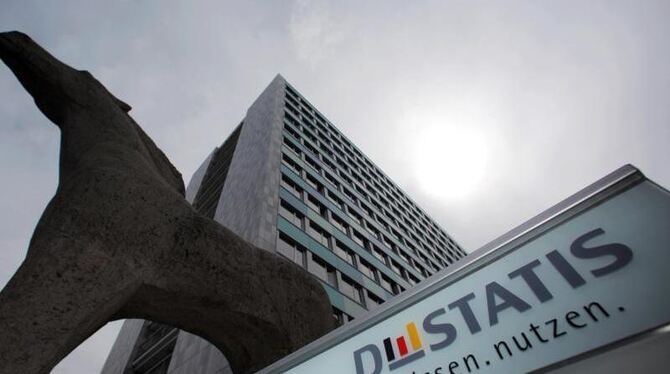 Bezogen auf die gesamte Wirtschaftsleistung lag das Plus bei 1,2 Prozent, wie das Statistische Bundesamt mitteilte. Foto: Fre Bezogen auf die gesamte Wirtschaftsleistung lag das Plus bei 1,2 Prozent, wie das Statistische Bundesamt mitteilte. Foto: Fre