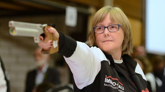 Gewann mit hervorragenden 379 Ringen die deutsche Meisterschaft bei den Senioren: Gabriele Haas. GEA-FOTO: PACHER
