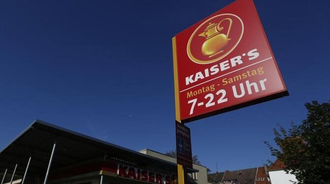 Die Zukunft vieler Arbeitsplätze bei der Supermarktkette Kaiser's Tengelmann ist ungewiss. Foto: Ina Fassbender